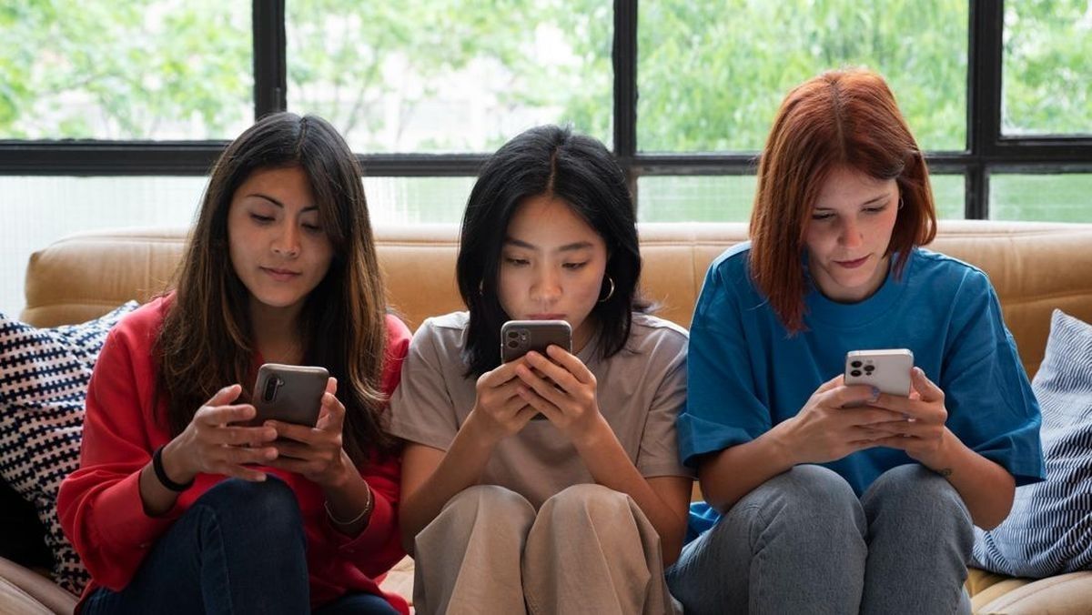 Kesehatan Digital: Cara Menghindari Kecanduan Smartphone